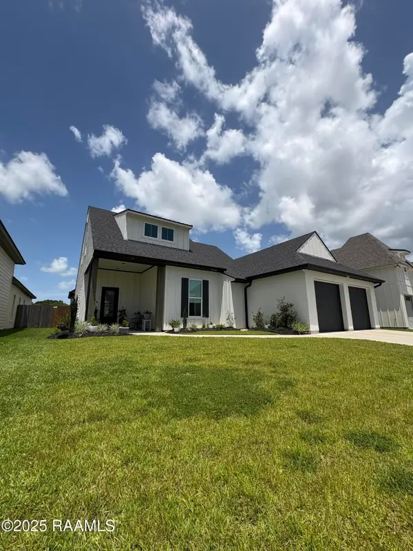 138 Cape Town Avenue, Youngsville, LA 70592