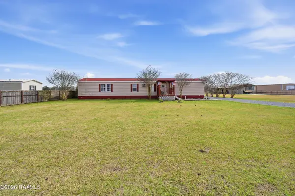 1060 Clayton Castille Road, Breaux Bridge, LA 70517