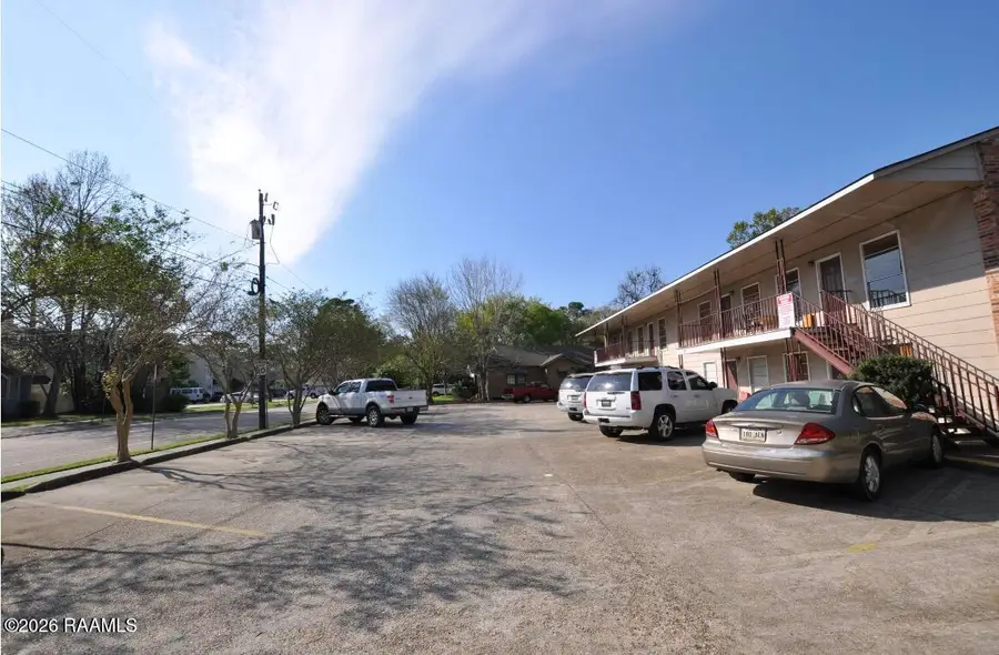 327 General Mouton Avenue #2, Lafayette, LA 70501 - Image #2