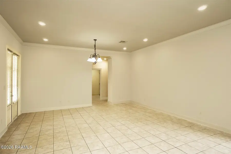 117 Hundred Oaks Drive, Youngsville, LA 70592 - #3