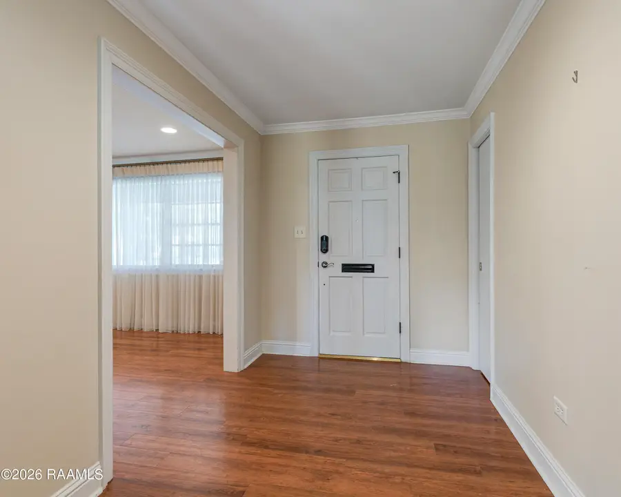 303 Edgewater Drive, New Iberia, LA 70563 - #3