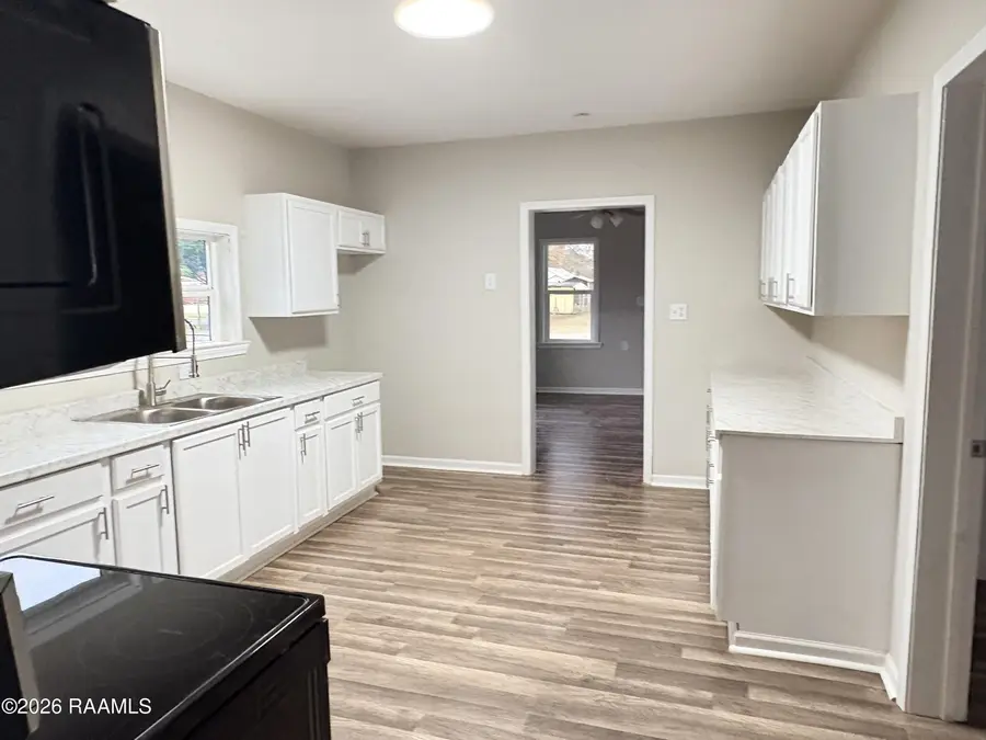 410 N Miles Street, Abbeville, LA 70510 - #3