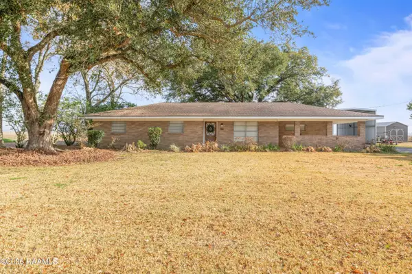 816 Cemetery Road, St. Martinville, LA 70582