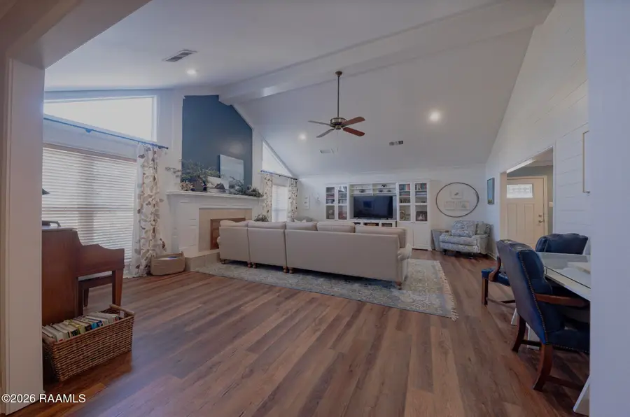 143 E Park Manor Circle, Lake Charles, LA 70611 - #3