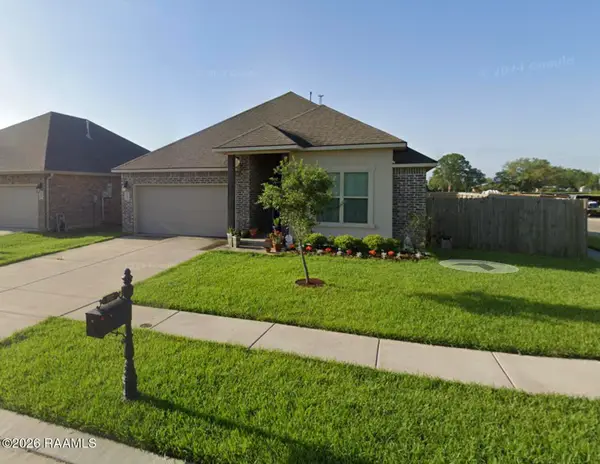 102 Jeanne Picard Drive, Maurice, LA 70555