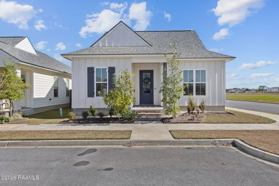 100 Sandstone Avenue, Scott, LA 70583 - #2