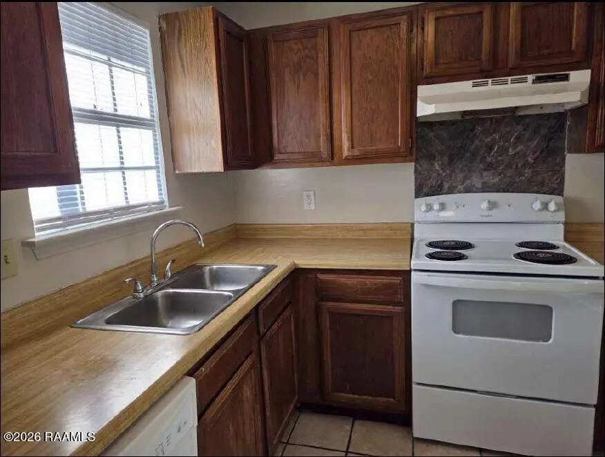 136 Hummingbird Lane, Lafayette, LA 70506 - #3