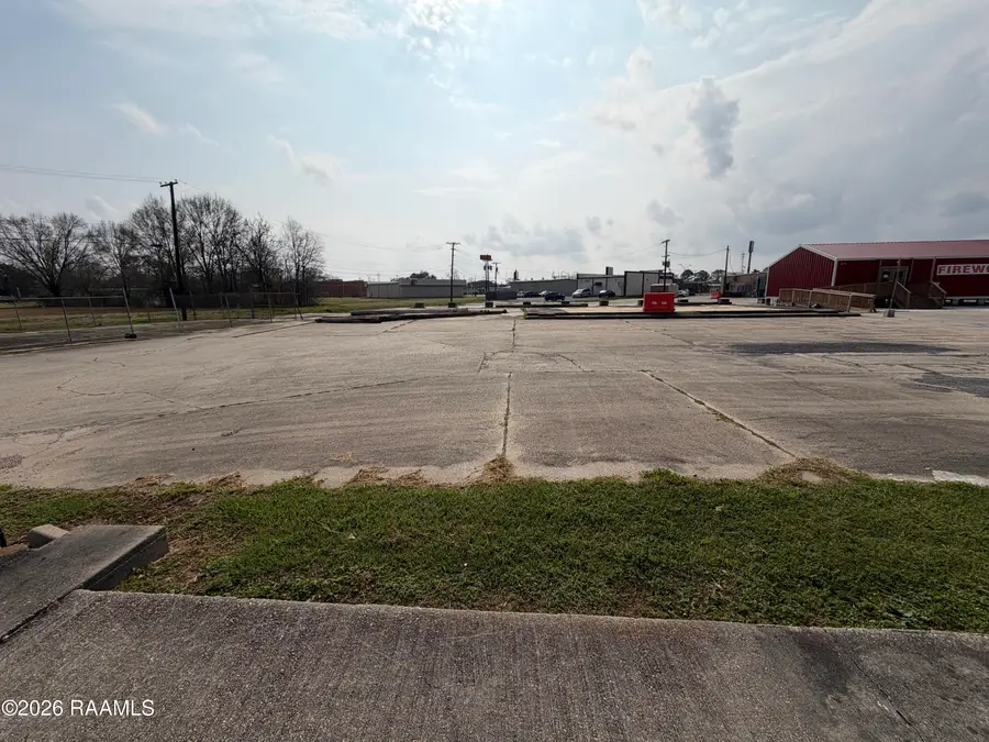 1411 N Polk Street, Rayne, LA 70578 - #2