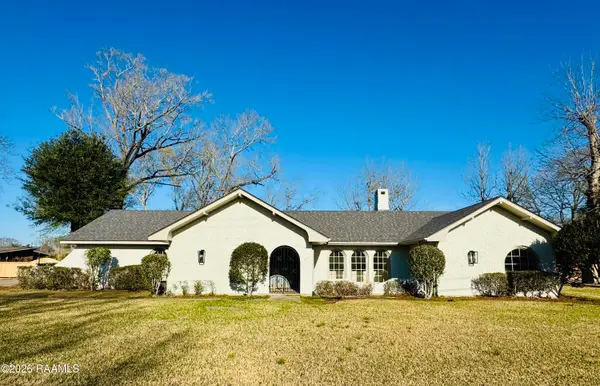 902 E Bayou Parkway, Lafayette, LA 70508