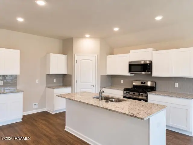 647 Griffiths Court, Breaux Bridge, LA 70517 - #3