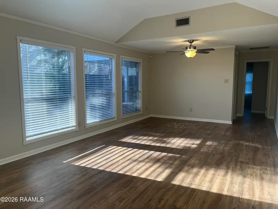 242 Woodland Circle, New Iberia, LA 70563 - #2