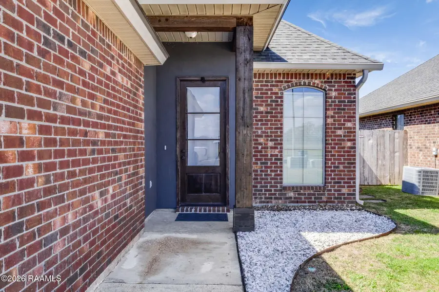 109 Fallstone Road, Youngsville, LA 70592 - #2