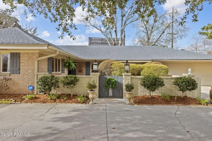 100 Brentwood Boulevard, Lafayette, LA 70503 - #2