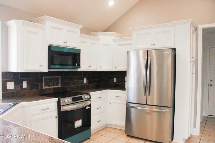 106 Country Mile Drive, Youngsville, LA 70592 - #2