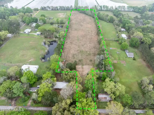 2403 W Schambers, Basile, LA 70515