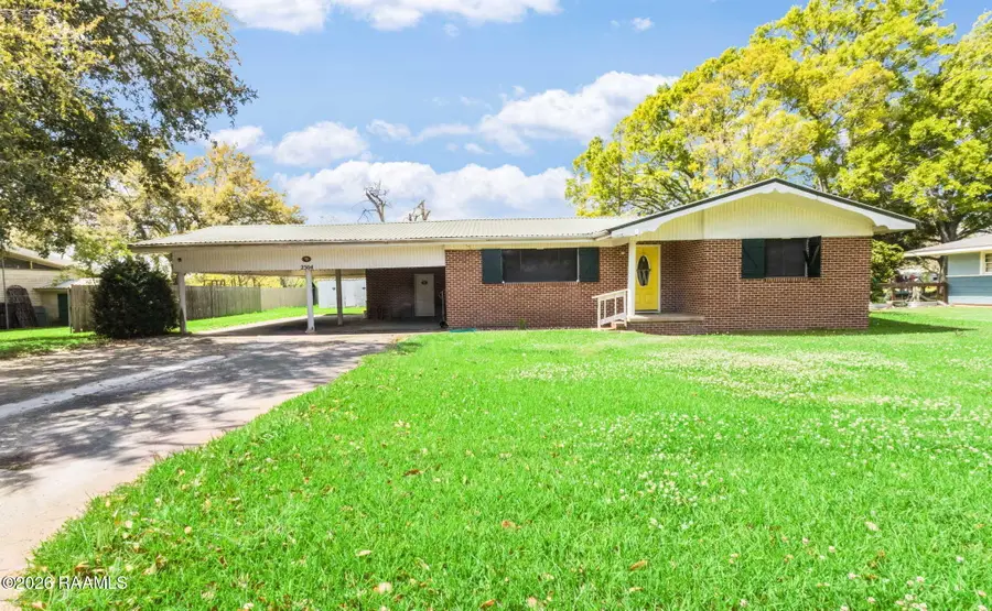 2304 Louisiana Drive, New Iberia, LA 70560 - #2
