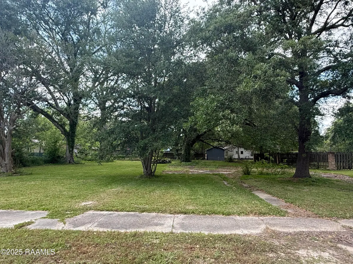 521 S 4th Street, Eunice, LA 70535 - #1