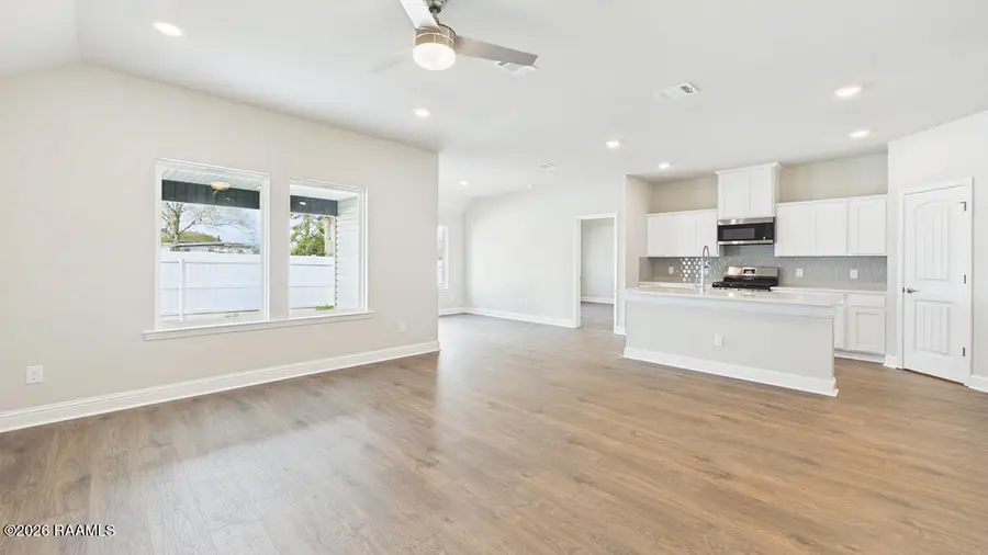 103 Acadian Falls Drive, Broussard, LA 70518 - #2