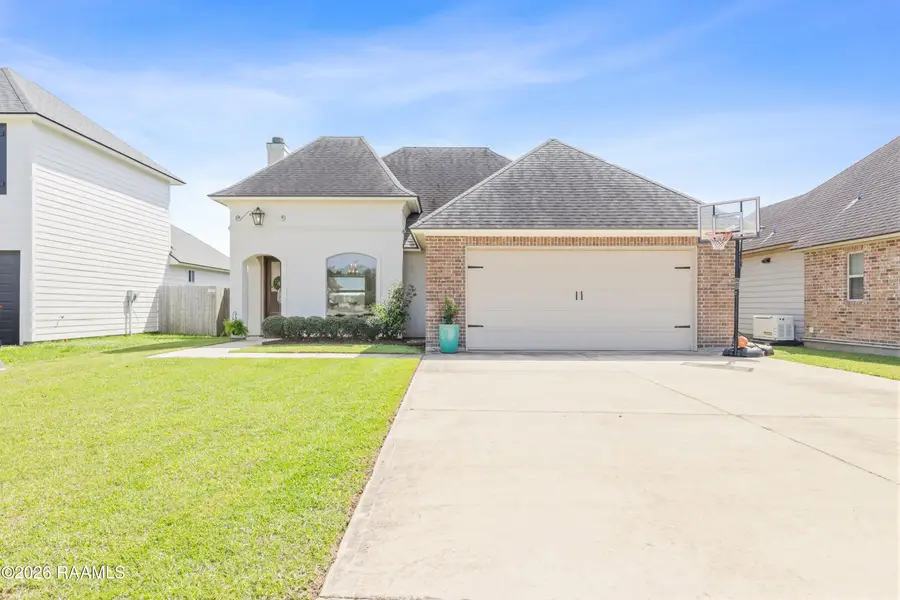 408 Wetgrass Drive, Lafayette, LA 70508 - #2