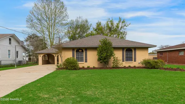 310 S Evangeline Street, New Iberia, LA 70560