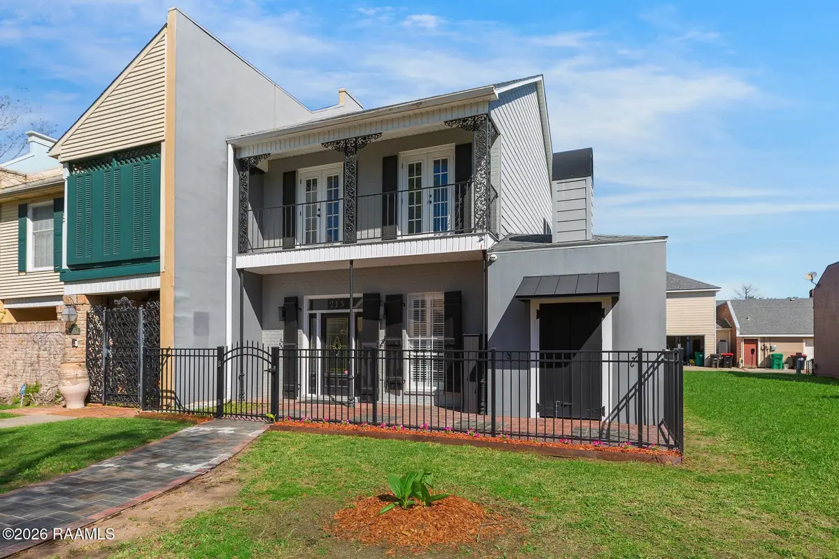 215 Ursuline Street, Lafayette, LA 70506 - #1