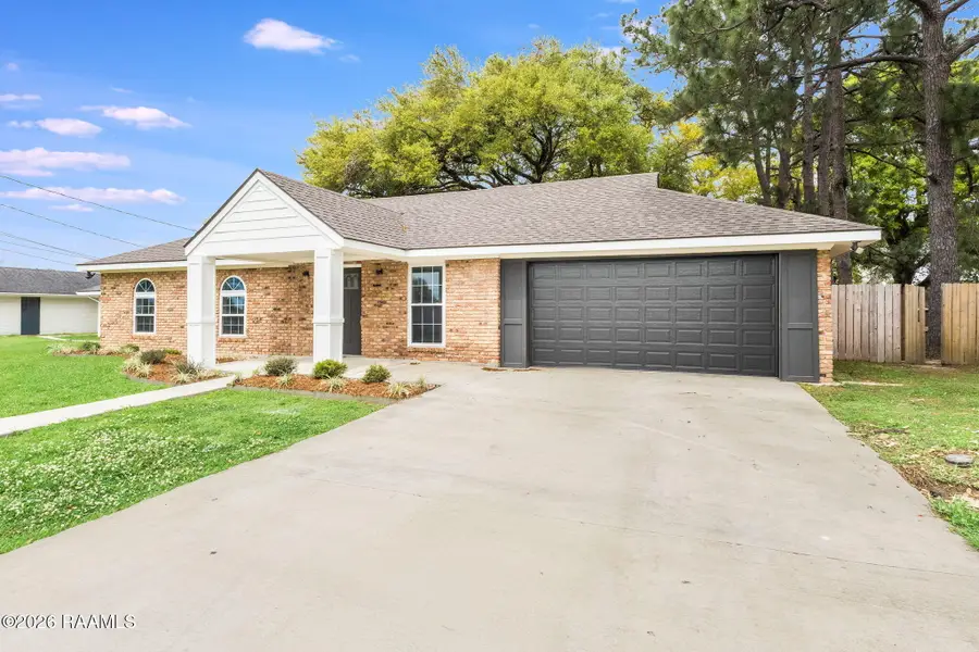 211 Stone Avenue, Lafayette, LA 70507 - #2