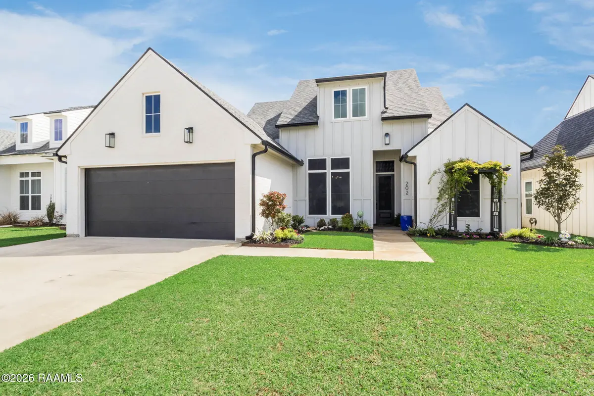 202 Amsterdam Avenue, Youngsville, LA 70592 - #1
