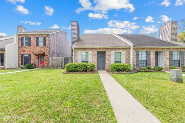 107 Williamsburg Circle #E, Lafayette, LA 70508
