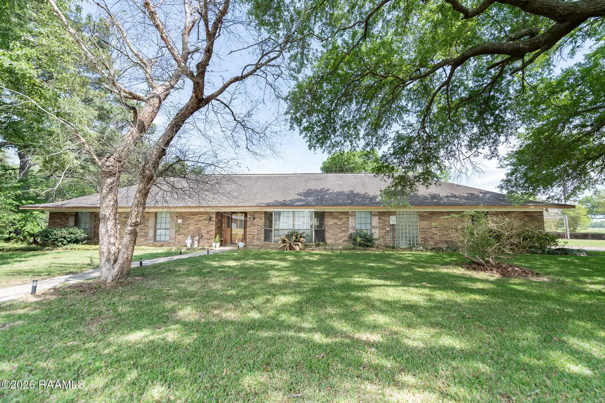 1011 Dove Drive, Ville Platte, LA 70586 - #1