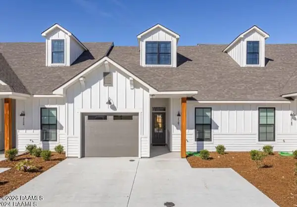 111 Maplebrook Way, Youngsville, LA 70592