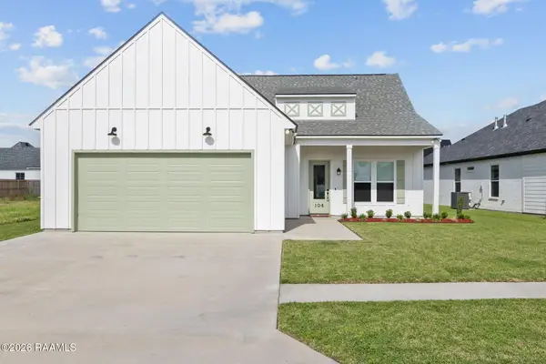 104 Travellers Palm Way, Youngsville, LA 70592