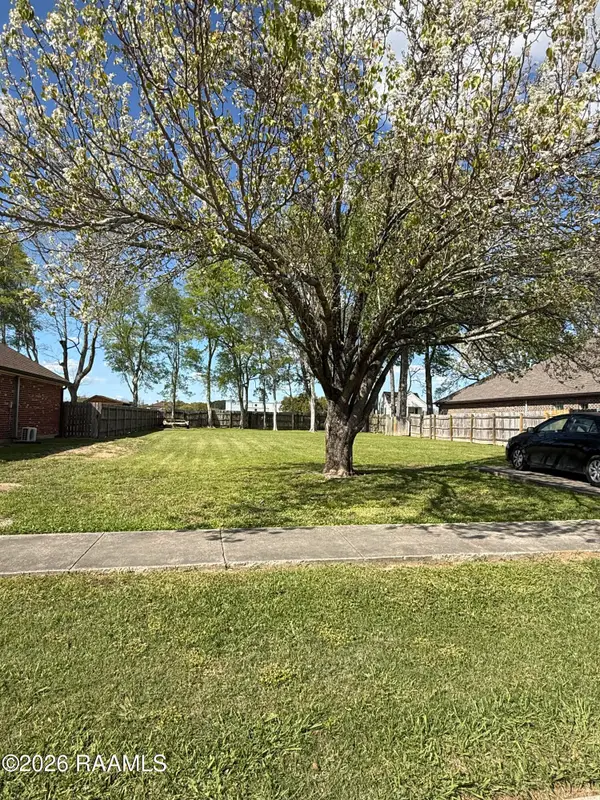 106 Briarmeadow Drive, Lafayette, LA 70508