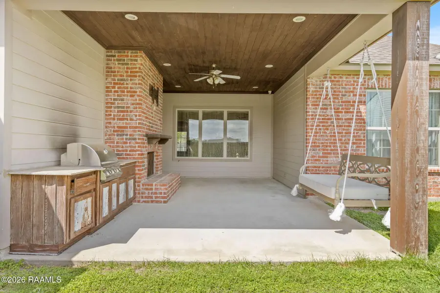 100 Birchview Drive, Broussard, LA 70518 - #2