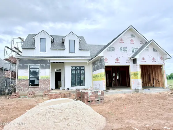 117 Fountain Mdw Drive, Broussard, LA 70518