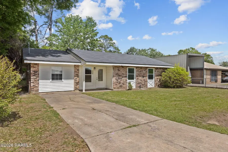 304 W Broussard Street, Broussard, LA 70518 - #2