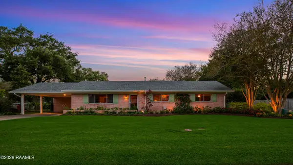 208 Robert Drive, Lafayette, LA 70506