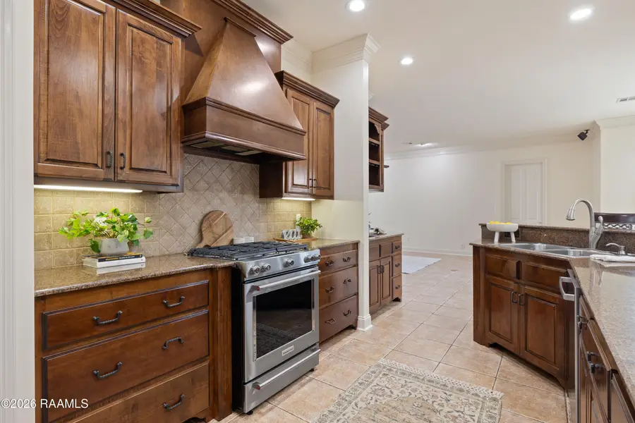 104 La Quinta Court, Broussard, LA 70518 - #3