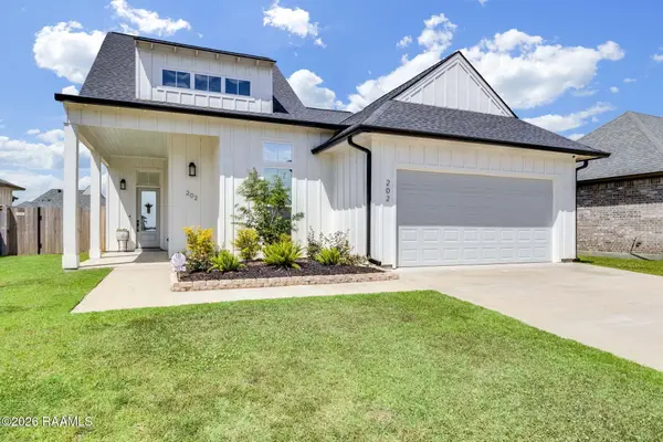 202 Buenos Aires Avenue, Youngsville, LA 70592