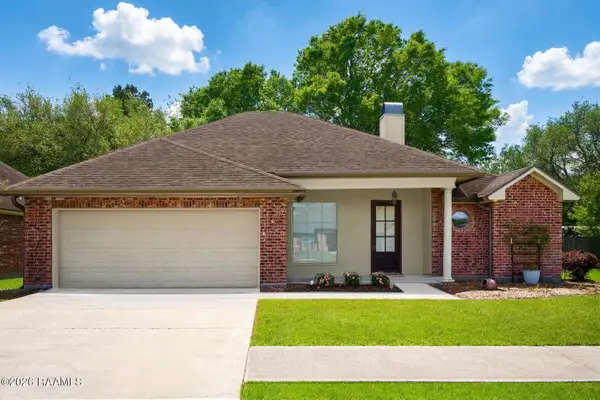 107 Swallows Pass, Carencro, LA 70520