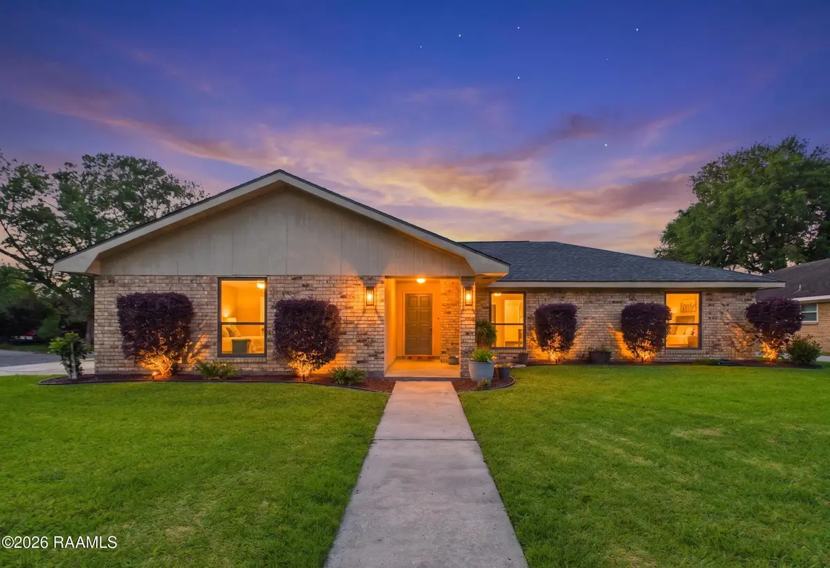 114 Swan Circle, Lafayette, LA 70508 - #1