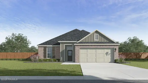 109 Belle Lake Drive, Lafayette, LA 70506