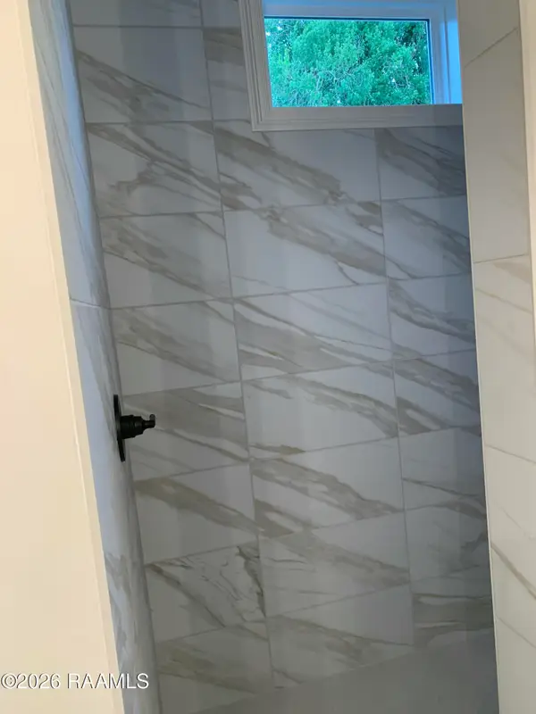 405 Sanctuary Lane, Lafayette, LA 70503