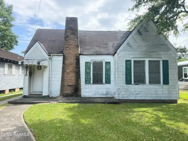 910 W Main, New Iberia, LA 70560