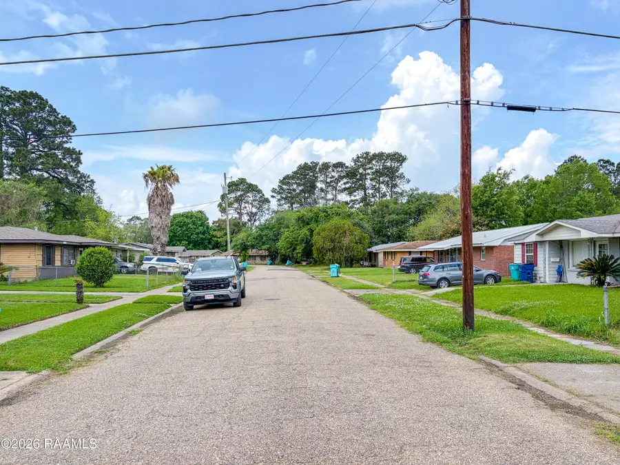 2233 Ledoux Circle, Opelousas, LA 70570 - #2