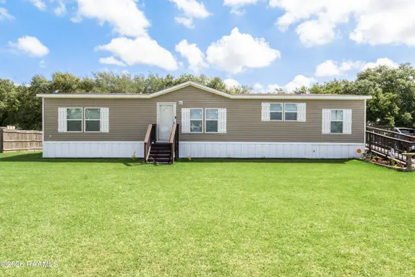 1021 Juleau Champagne Road, Breaux Bridge, LA 70517