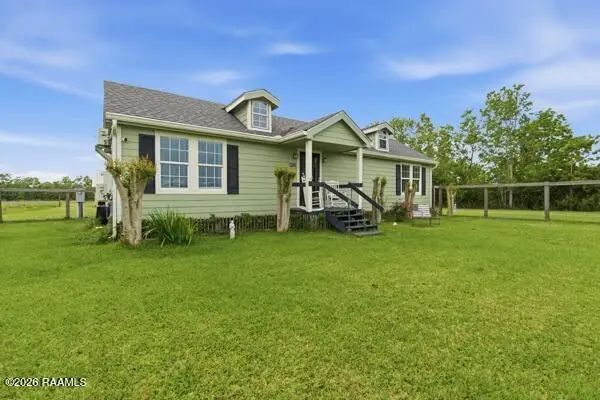 504 N Dubois Road, New Iberia, LA 70560