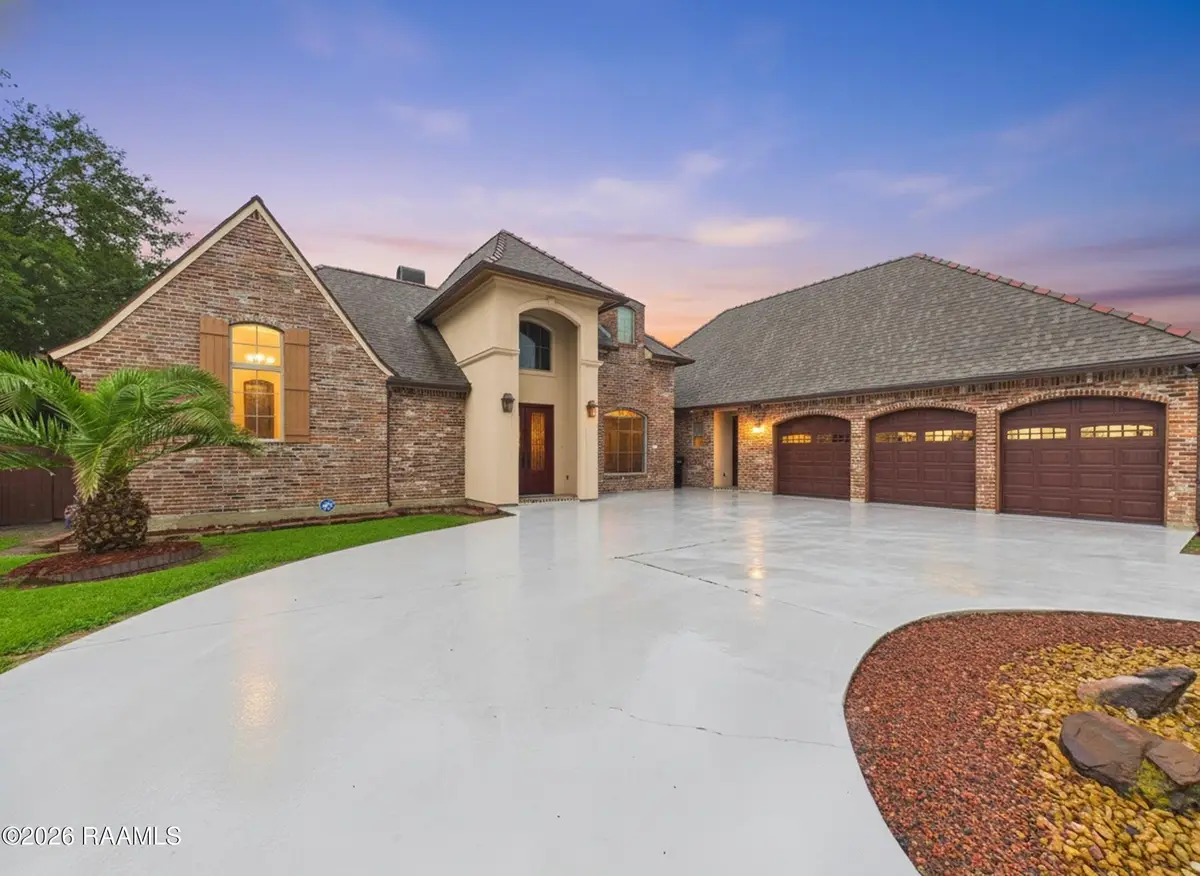 2406 Belle Ruelle Street, New Iberia, LA 70563 - #1