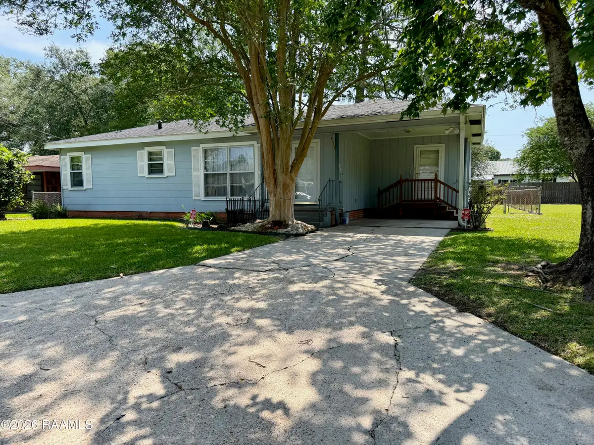 402 Azalea Drive, New Iberia, LA 70563 - #1