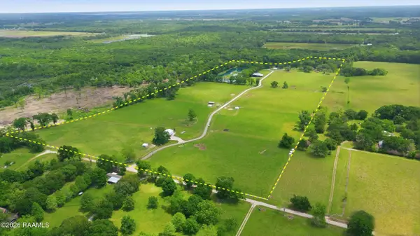 776 Sand Pit Road, Arnaudville, LA 70512