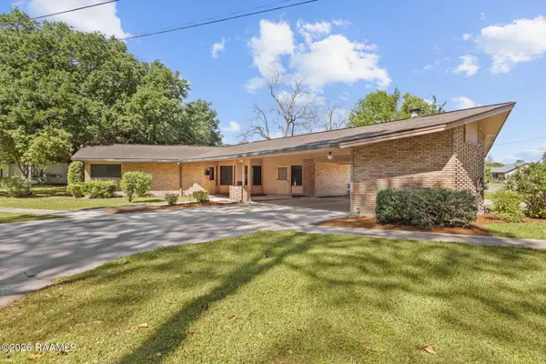 210 N Church Avenue, Kaplan, LA 70548